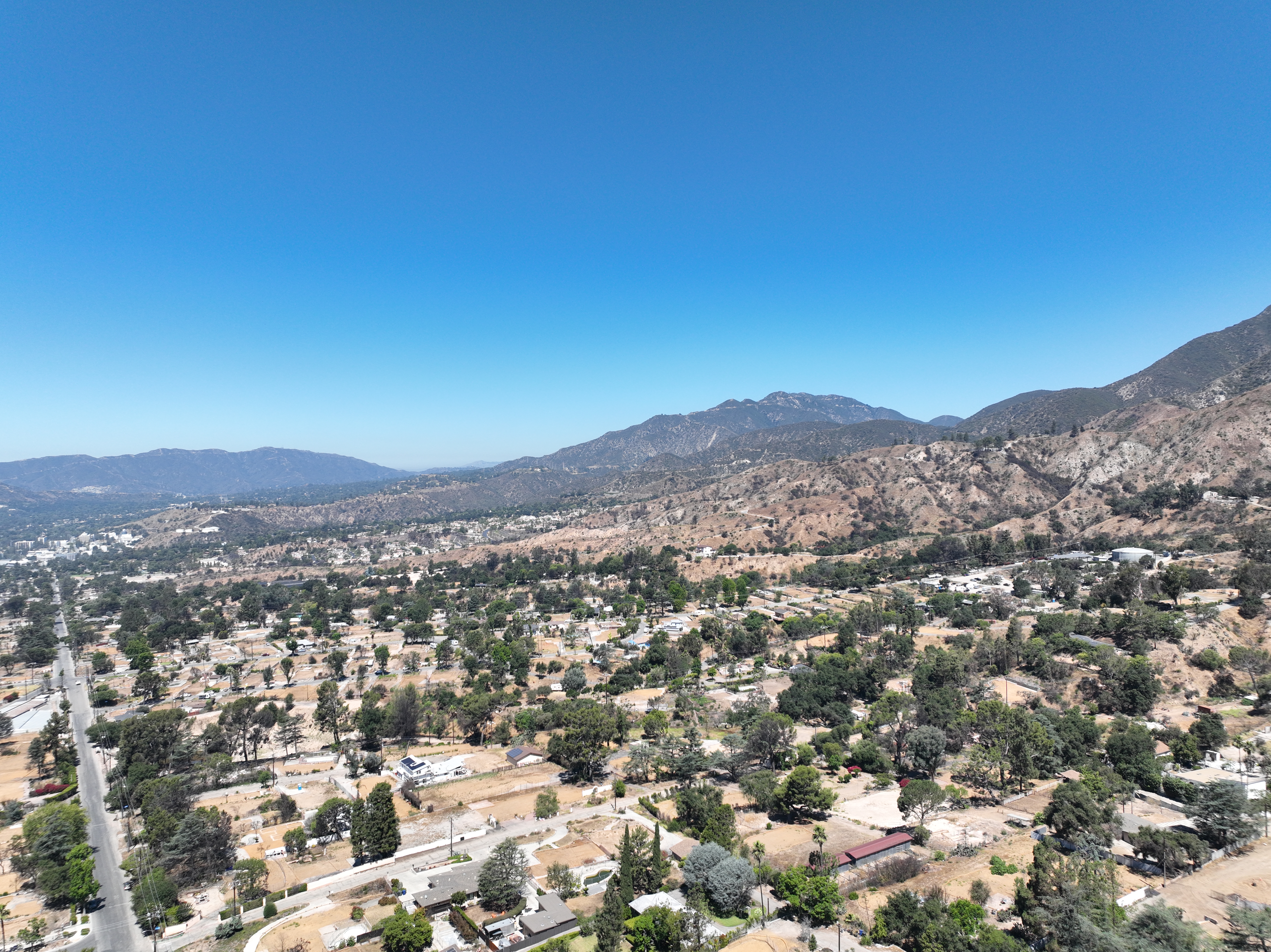 Drone aerial photo of Altadena burn area